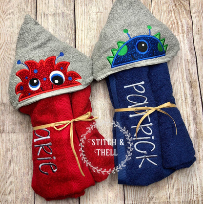 Monster Peeker Hooded Towel